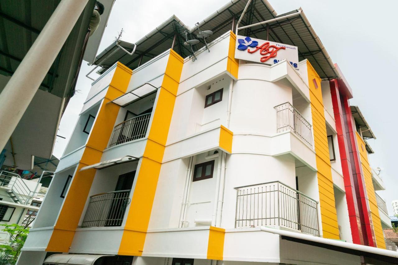 Oyo Home 49697 Aj Apartments Kochi Exteriér fotografie